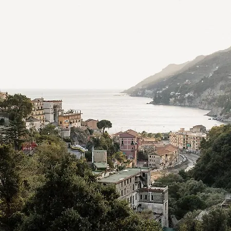 Villa Mina
